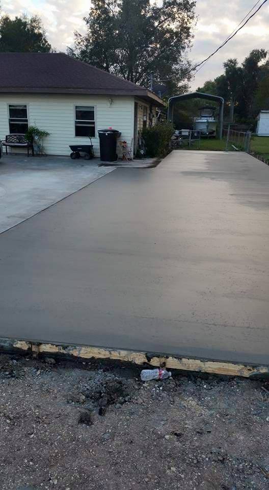 concrete driveway contractor near me